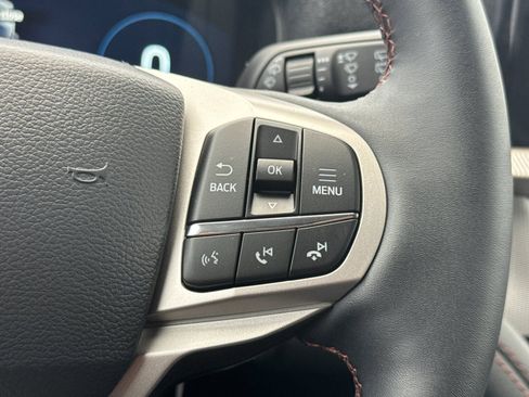 New 2026 Ford Explorer Active w/ Active Comfort Package image 29