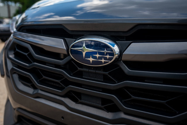 Certified 2024 Subaru Crosstrek 2.0i Premium AWD/4WD image 3