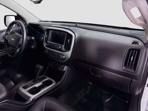 Used 2018 Chevrolet Colorado LT AWD/4WD image 31