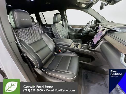 Used 2024 GMC Acadia Denali w/ Super Cruise Package image 33