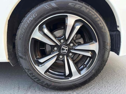 Used 2015 Honda Civic EX image 18