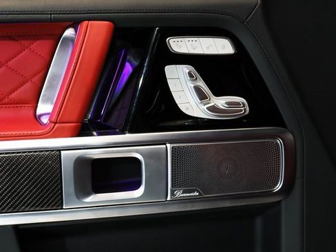 Used 2024 Mercedes-Benz G 63 AMG 4MATIC image 3