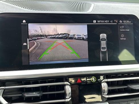 Used 2021 BMW 330i xDrive Sedan w/ Convenience Package image 27