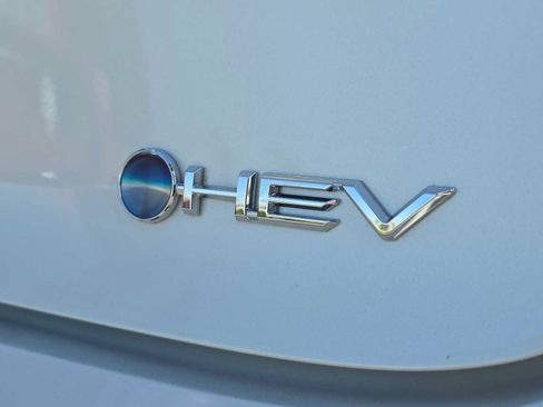Certified 2026 Toyota Prius XLE FWD image 14