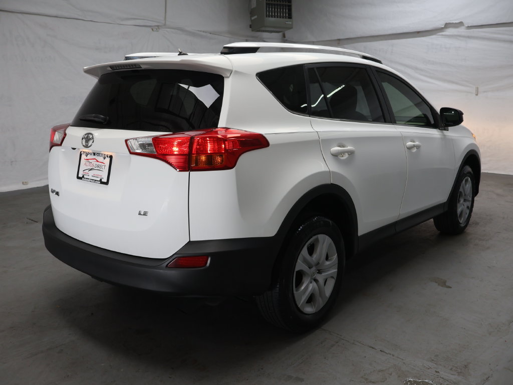 Used 2015 Toyota RAV4 LE FWD image 7