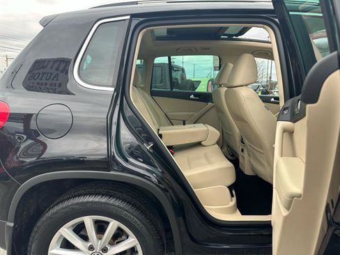 Used 2017 Volkswagen Tiguan Wolfsburg Edition image 16