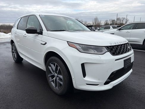 Used 2024 Land Rover Discovery Sport S image 6