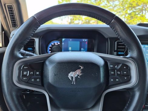 Used 2023 Ford Bronco Black Diamond AWD/4WD image 20