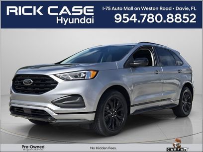 Used 2024 Ford Edge SE w/ Black Appearance Package