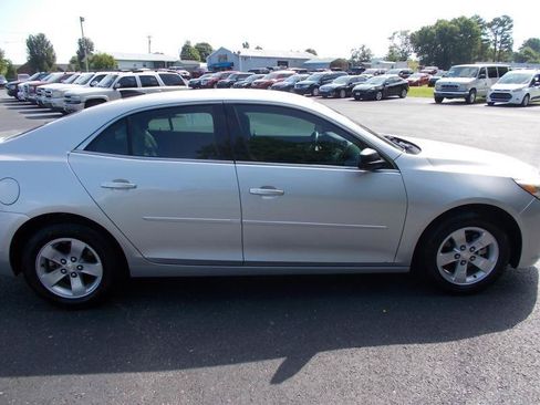 Used 2016 Chevrolet Malibu LS w/ Protection Package FWD image 12