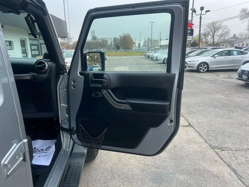 Used 2014 Jeep Wrangler Unlimited Sport w/ Quick Order Package 24S image 13