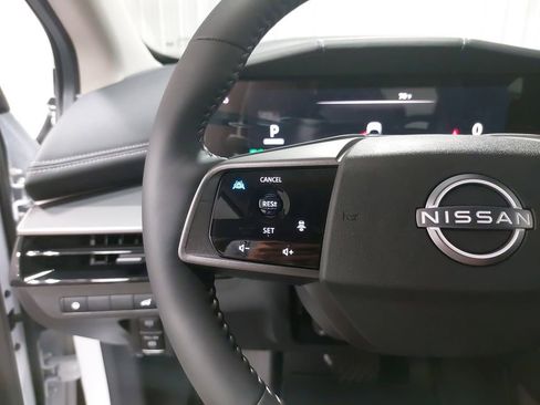 New 2025 Nissan Murano SV image 17