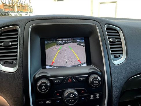 Used 2020 Dodge Durango SXT image 14