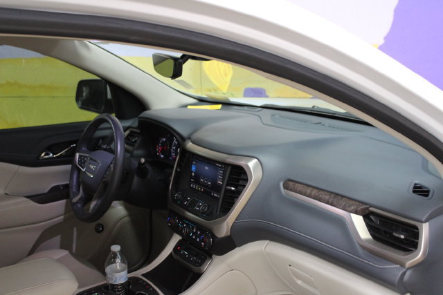 Used 2020 GMC Acadia Denali w/ GMC Pro Grade Package AWD/4WD image 13