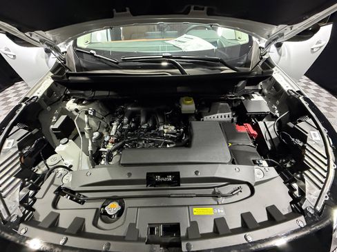 New 2026 Nissan Pathfinder Platinum image 21