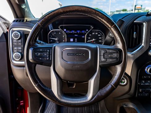 Used 2023 GMC Sierra 3500 Denali w/ Technology Package AWD/4WD image 18