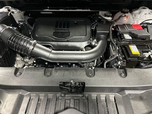 Used 2024 Chevrolet Blazer LT w/ LPO, 'HIT The Road' Package image 25