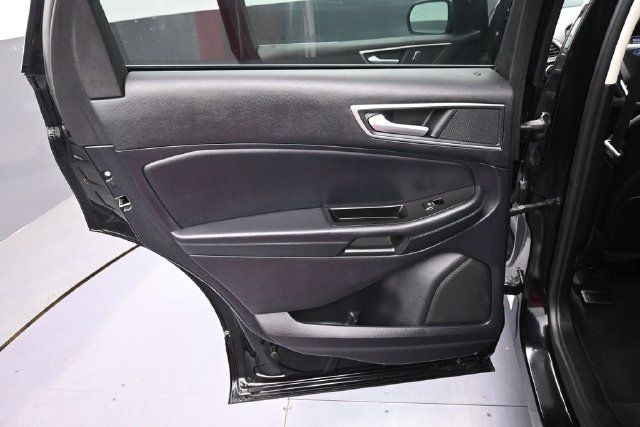 Used 2020 Ford Edge SEL FWD image 24