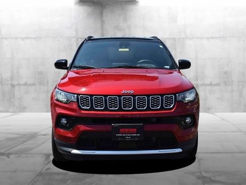 Used 2025 Jeep Compass Limited AWD/4WD image 4