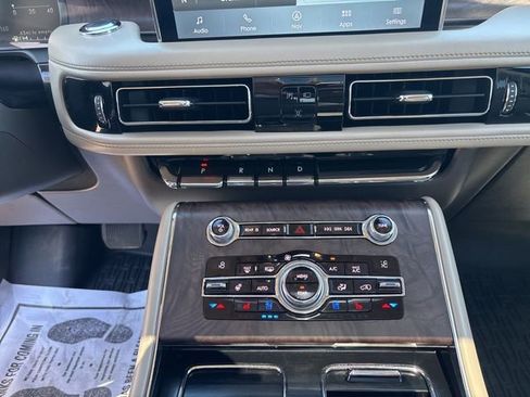 Used 2020 Lincoln Aviator Reserve w/ Equipment Group 202A AWD/4WD image 14