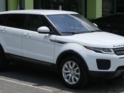 Used 2019 Land Rover Range Rover Evoque AWD/4WD image 5