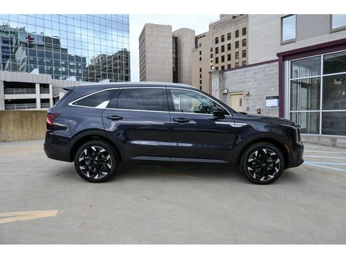 New 2026 Kia Sorento EX image 8