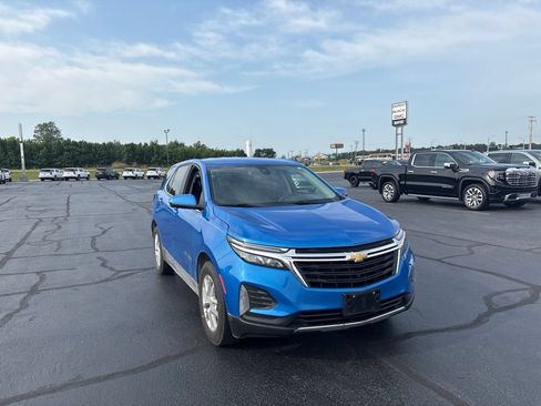 Used 2024 Chevrolet Equinox LT FWD image 5
