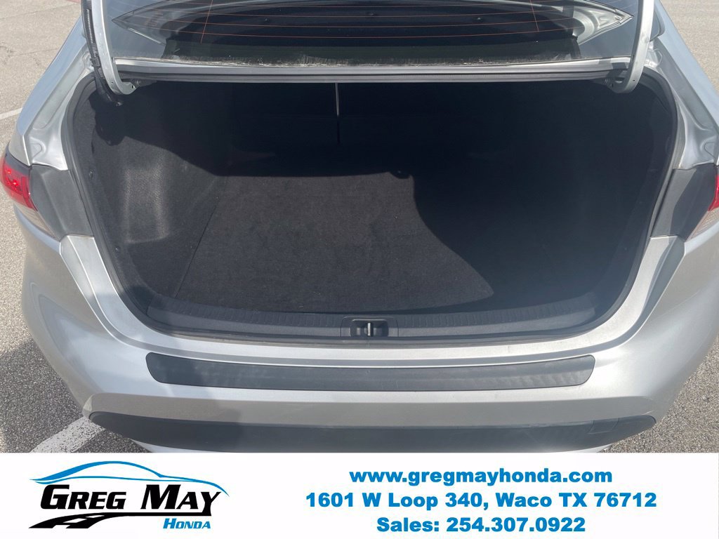 Used 2021 Toyota Corolla LE FWD image 6