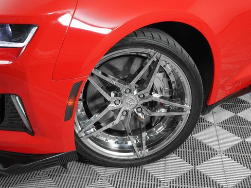 Used 2017 Chevrolet Camaro ZL1 image 27