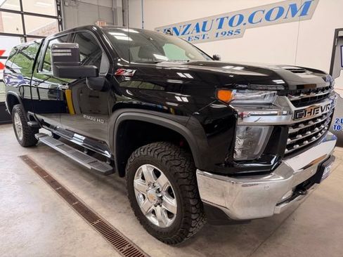 Used 2022 Chevrolet Silverado 2500 LTZ w/ LTZ Premium Package AWD/4WD image 2