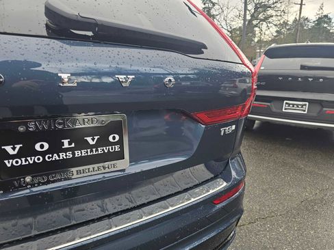 Certified 2025 Volvo XC60 T8 Ultra w/ Protection Package Premier AWD/4WD image 15