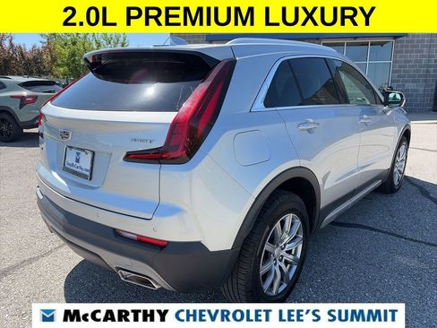 Used 2021 Cadillac XT4 Premium Luxury w/ Cold Weather Package FWD image 15