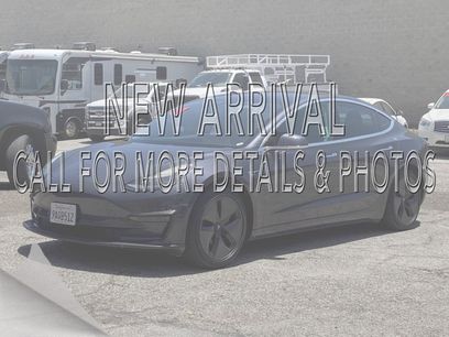 Used 2018 Tesla Model 3 Mid Range
