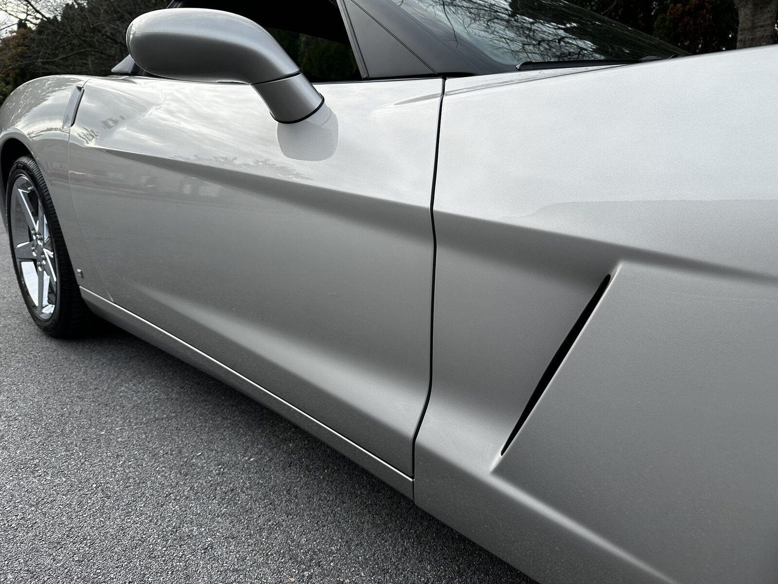 Used 2007 Chevrolet Corvette Convertible w/ Preferred Equipment Group RWD image 53