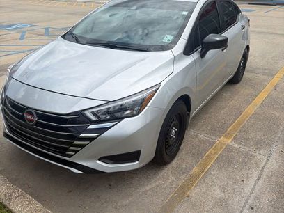 Used 2025 Nissan Versa S w/ Trunk Package