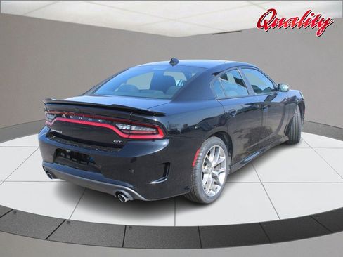 Used 2023 Dodge Charger GT image 3