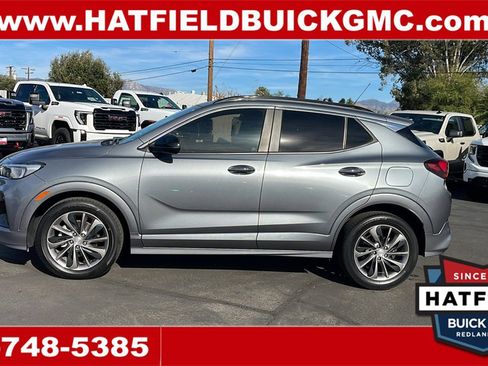 Used 2021 Buick Encore GX Select w/ Sport Touring Package image 2