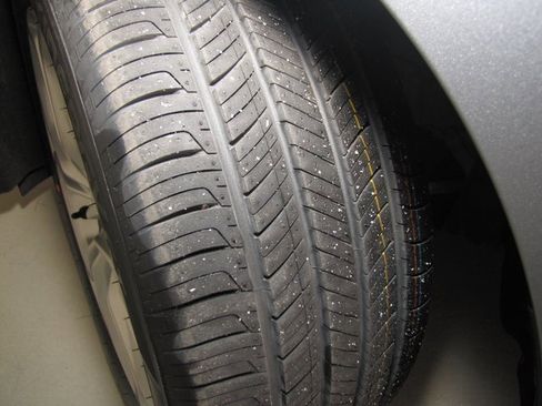 Certified 2023 Honda Accord LX image 25