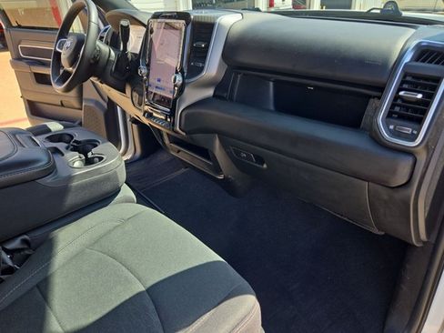 Used 2025 RAM 2500 Big Horn AWD/4WD image 22