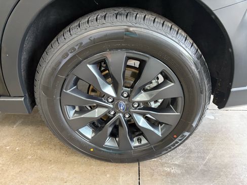 Used 2024 Subaru Outback Onyx Edition AWD/4WD image 35