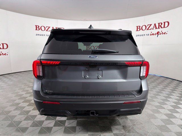 Used 2025 Ford Explorer ST-Line w/ Premium Package RWD image 11