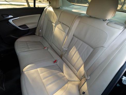 Used 2017 Buick Regal Premium w/ Driver Confidence Package #1 image 28