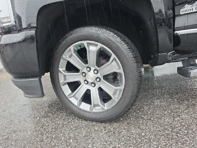 Certified 2018 Chevrolet Silverado 1500 High Country AWD/4WD image 25