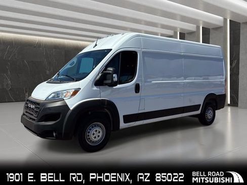 Used 2024 RAM ProMaster 2500 w/ Convenience Group FWD image 1