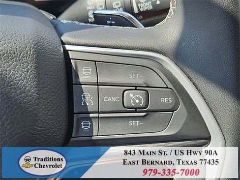 Used 2023 Jeep Grand Cherokee L Laredo image 44