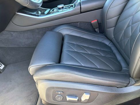 Used 2025 BMW X5 sDrive40i w/ M Sport Package RWD image 38
