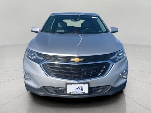 Used 2018 Chevrolet Equinox LT image 3