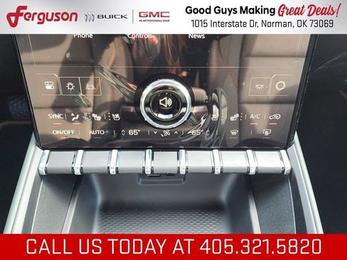 New 2026 GMC Terrain AT4 w/ Convenience Package III AWD/4WD image 30