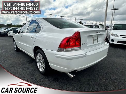 Used 2008 Volvo S60 2.5T AWD/4WD image 4