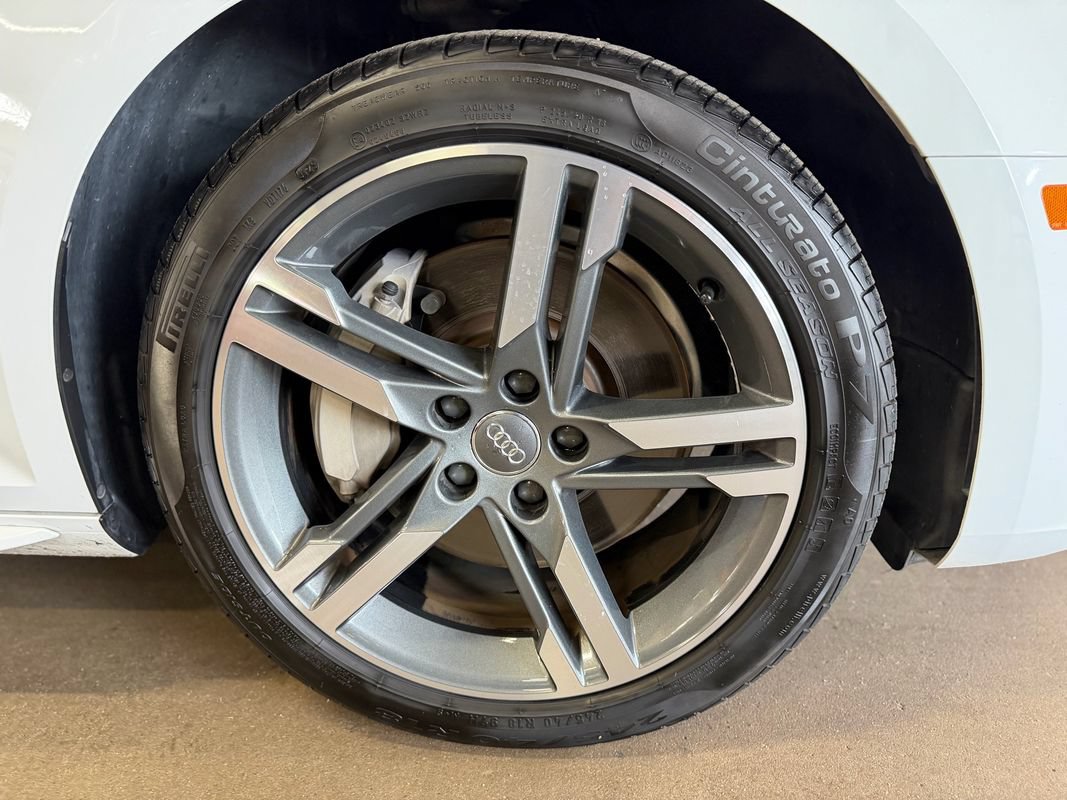 Used 2018 Audi A4 2.0T Premium Plus w/ Premium Plus Package AWD/4WD image 32